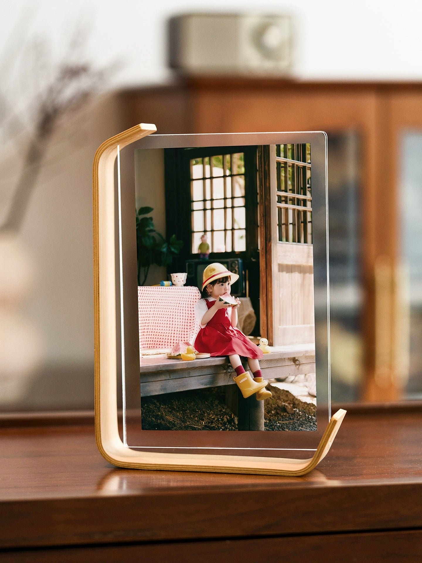 Double-Sided Acrylic Photo Frame with Tabletop Stand