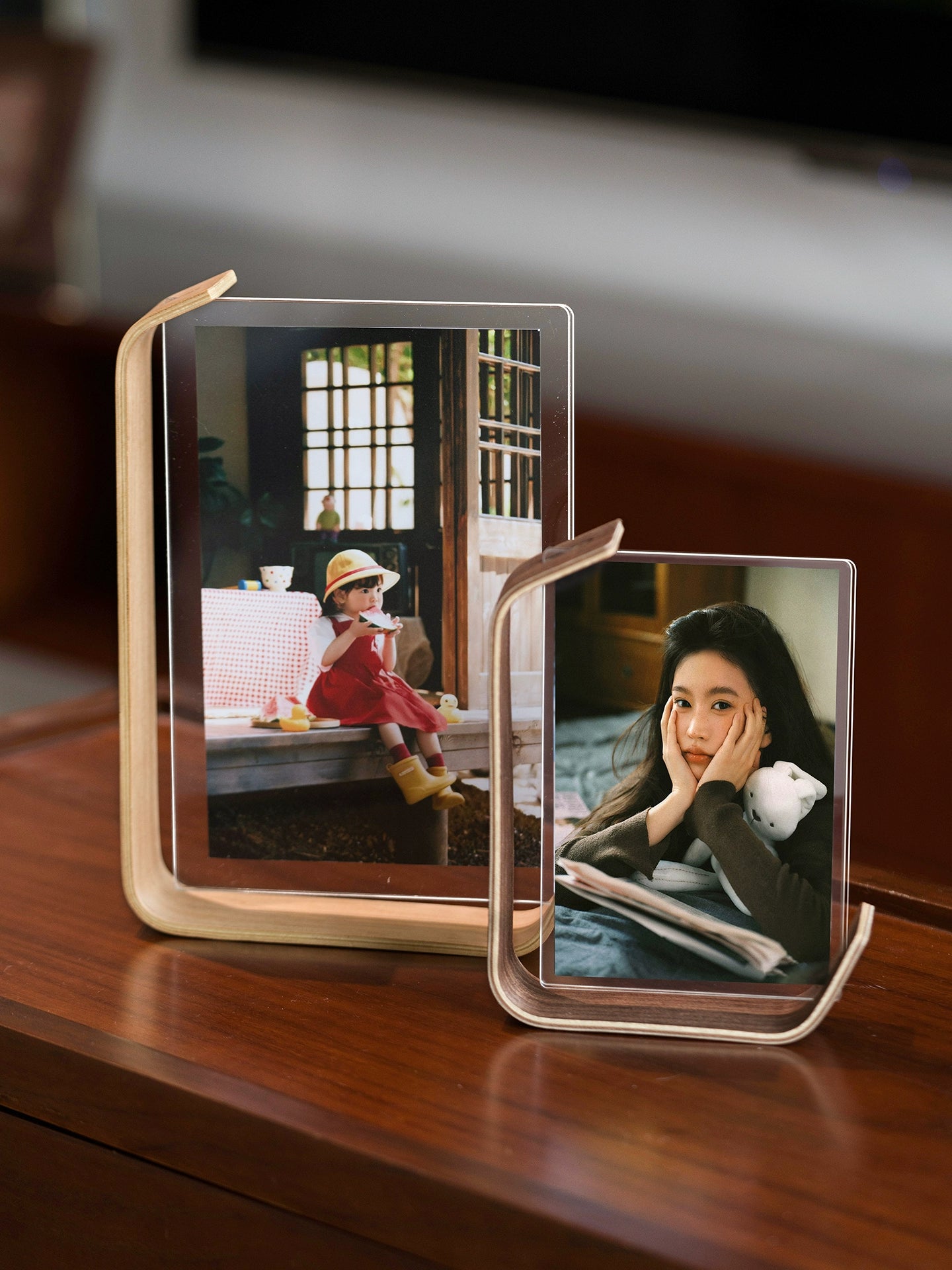 Double-Sided Acrylic Photo Frame with Tabletop Stand